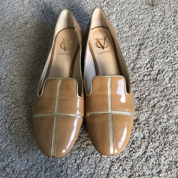 Vince Camuto Tan Patent loafers - Picture 2 of 7